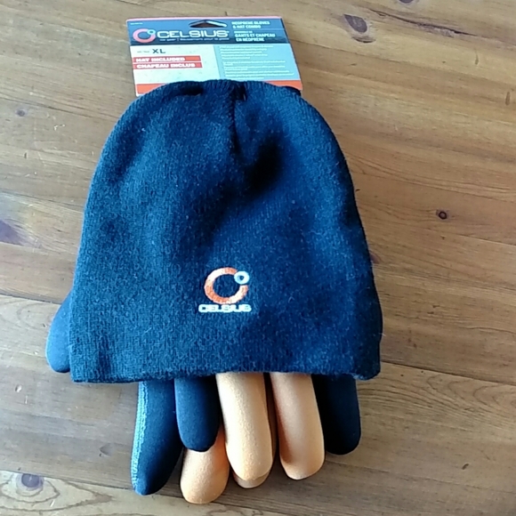 Celsius Ice Gear Neoprene Glove/ Hat Combo NWT
